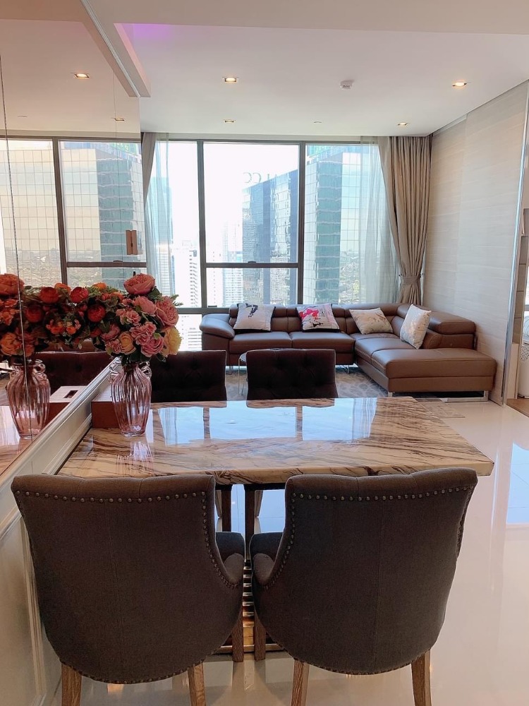 For Sale 1 bedroom The Bangkok Sathorn Luxury Condo High floor Near BTS Surasak Fully furnished Ready to move in